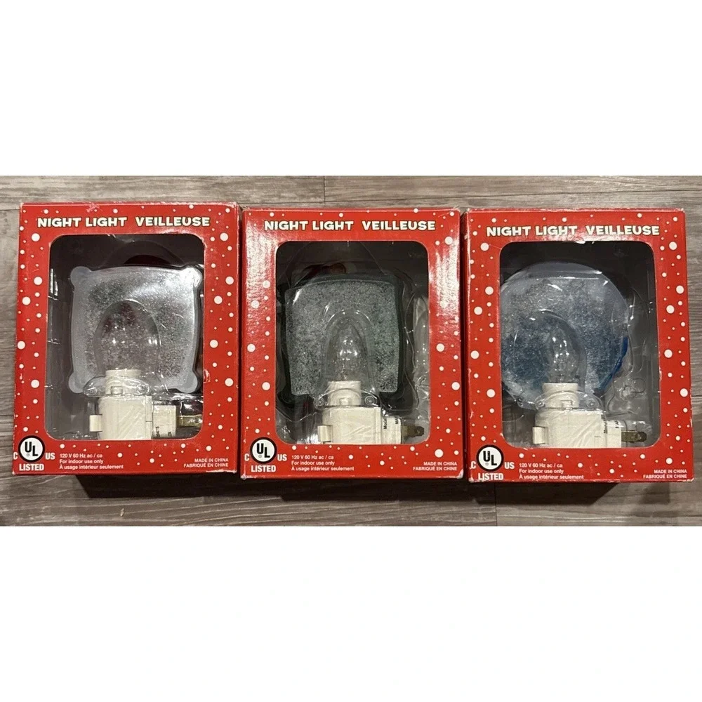 Set of 3 Night Light‎ Veilleuse Christmas Santa, Penguin & Reindeer Wall Plugs